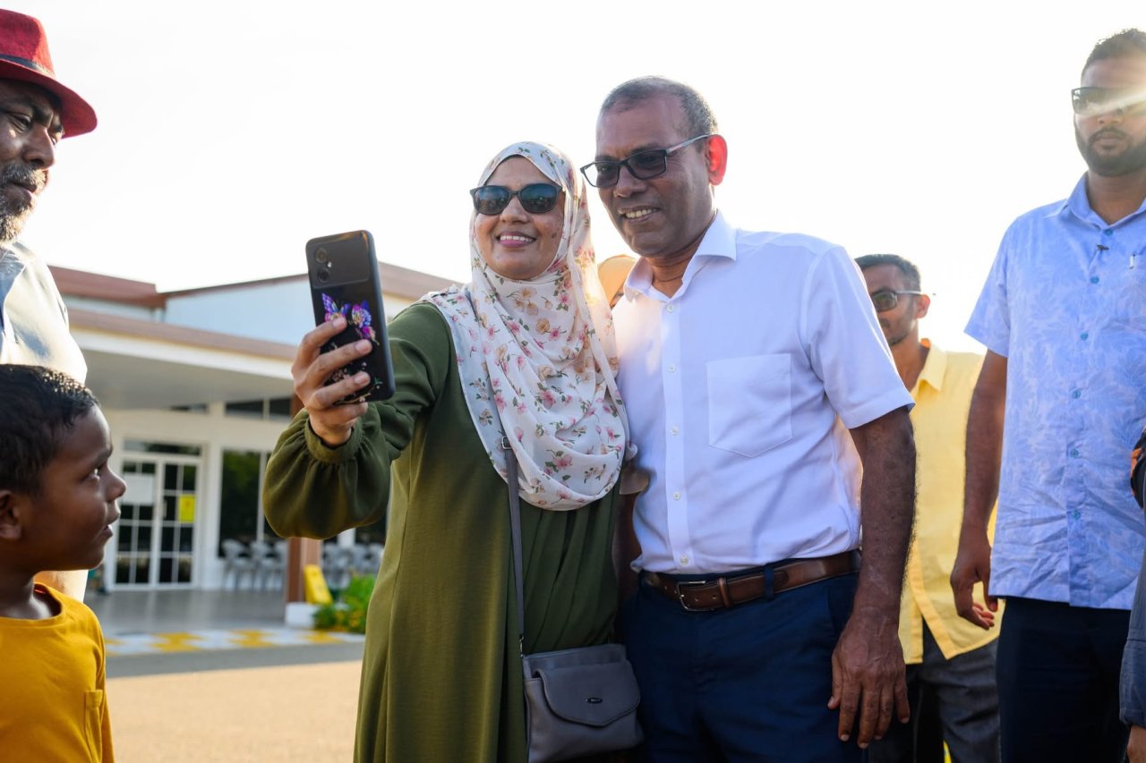 ރައީސް ނަޝީދު ކެމްޕޭނަށް ފުވައްމުލަކުގައި