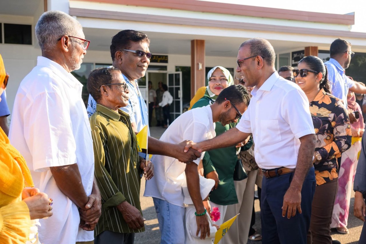 ރައީސް ނަޝީދު ކެމްޕޭނަށް ފުވައްމުލަކުގައި