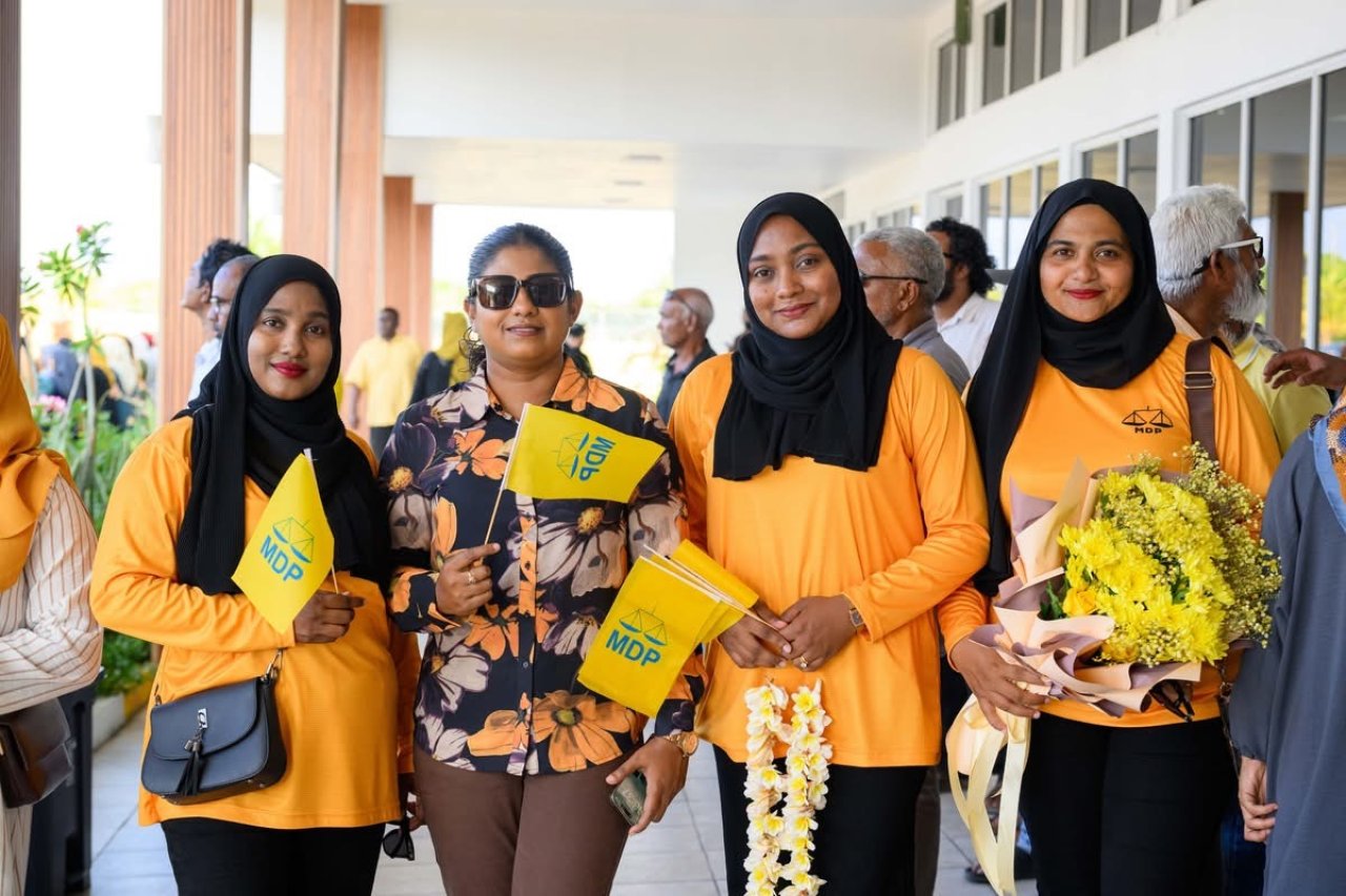 ރައީސް ނަޝީދު ކެމްޕޭނަށް ފުވައްމުލަކުގައި