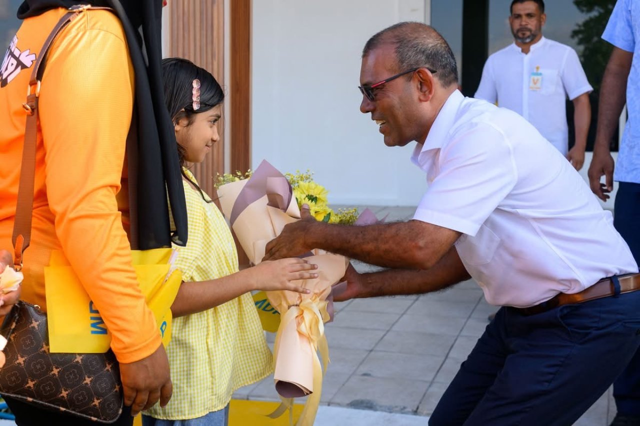 ރައީސް ނަޝީދު ކެމްޕޭނަށް ފުވައްމުލަކުގައި