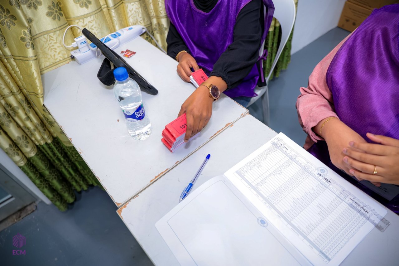 އިންތިހާބުގެ އުސްއަލިތައް