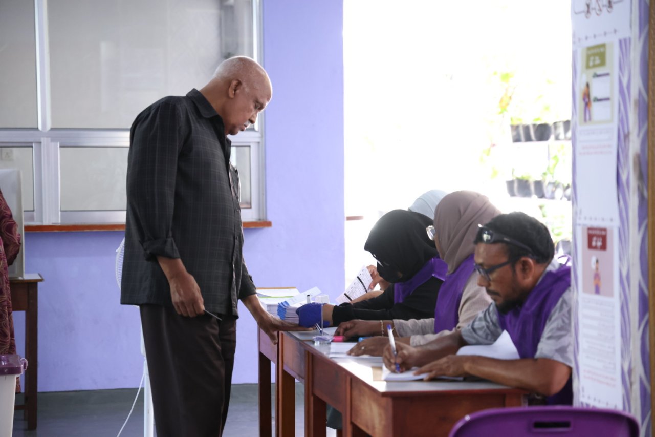 ތިން އިންތިހާބުގެ ވޯޓުލުން ކުރިޔަށް