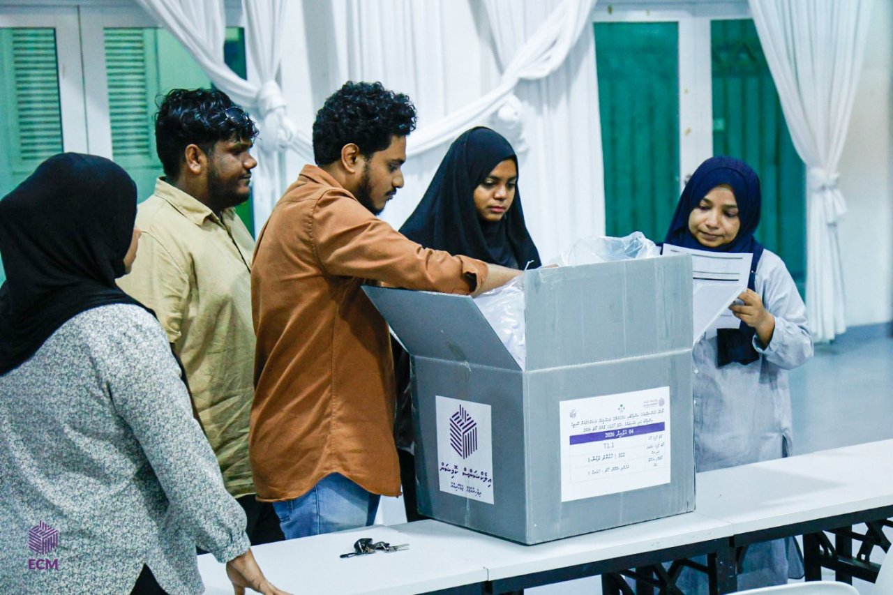 ތިން އިންތިހާބުގެ ވޯޓުލުން ކުރިޔަށް