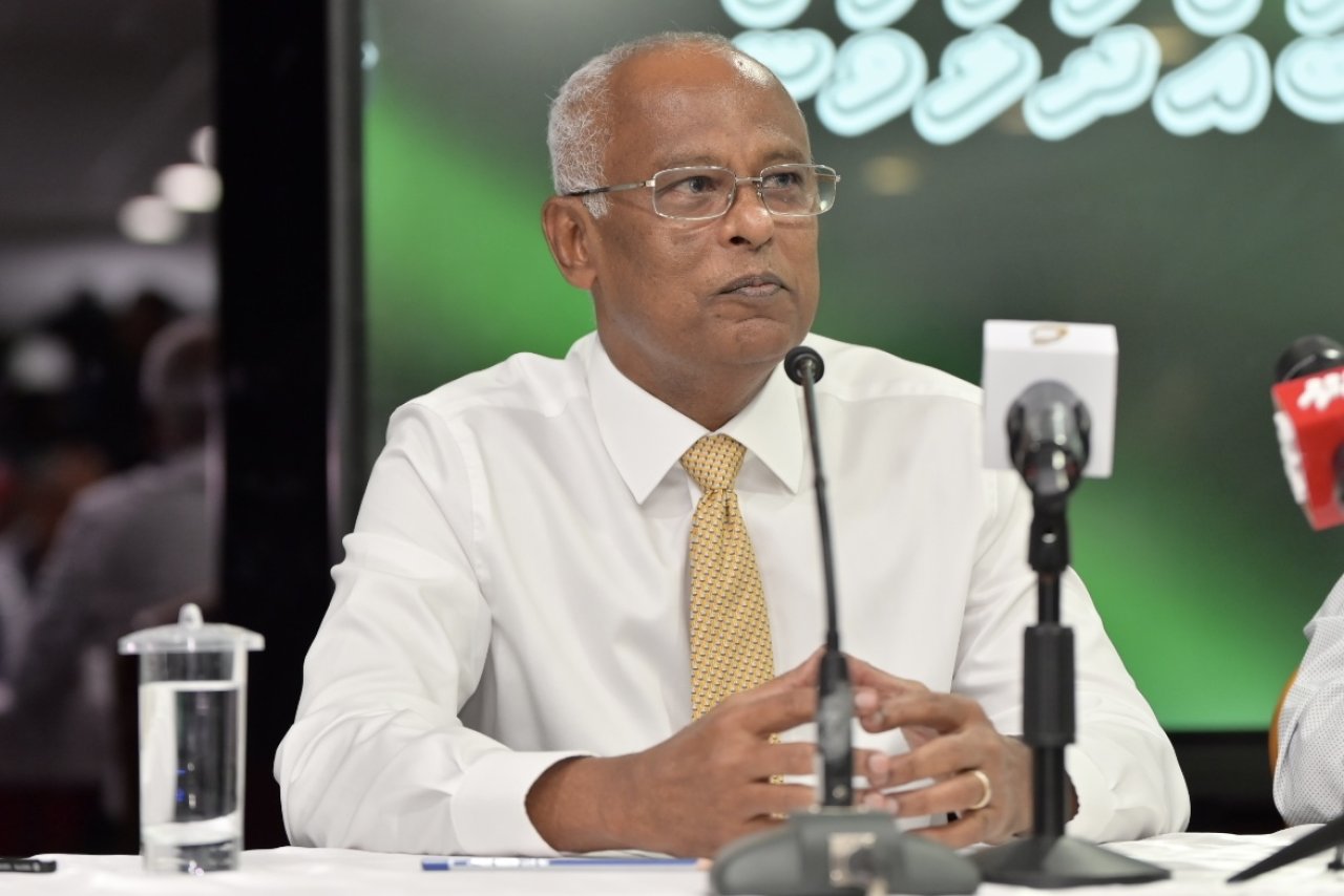 ކުރީގެ ތިން ރައީސުންގެ ތާރީހީ ބައްދަލުވުން