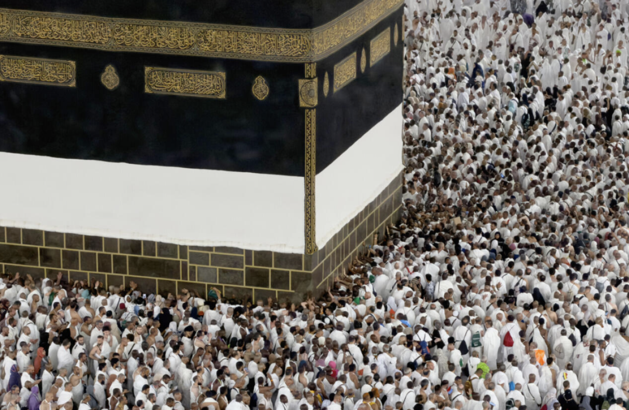 1.5 million ah vure gina hajjuverin gos Mecca ge maai bin furaalaafai! 