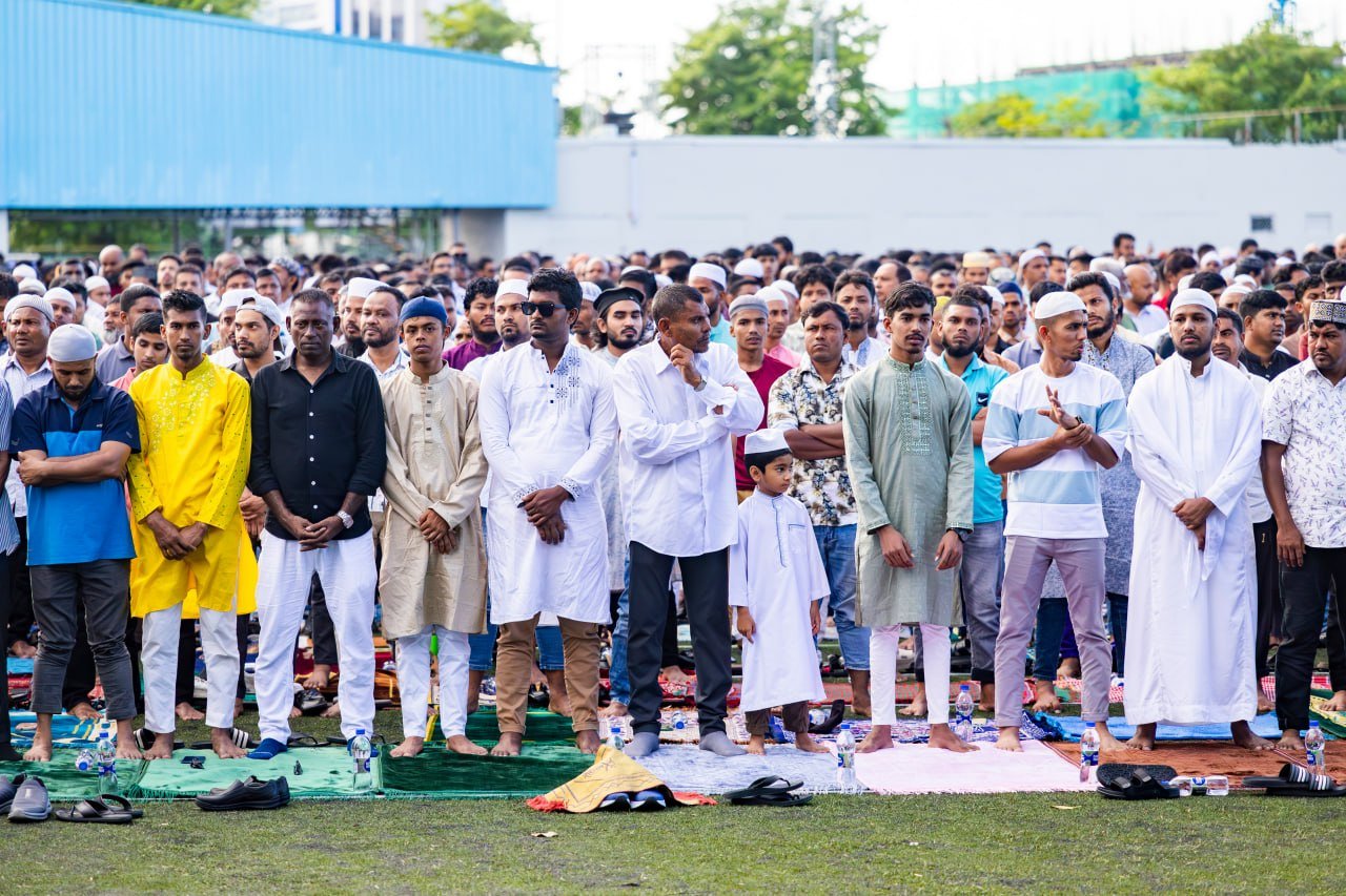 މާލޭގައި ކުރި އީދު ނަމާދުގެ ބޮޑު ޖަމާއަތް