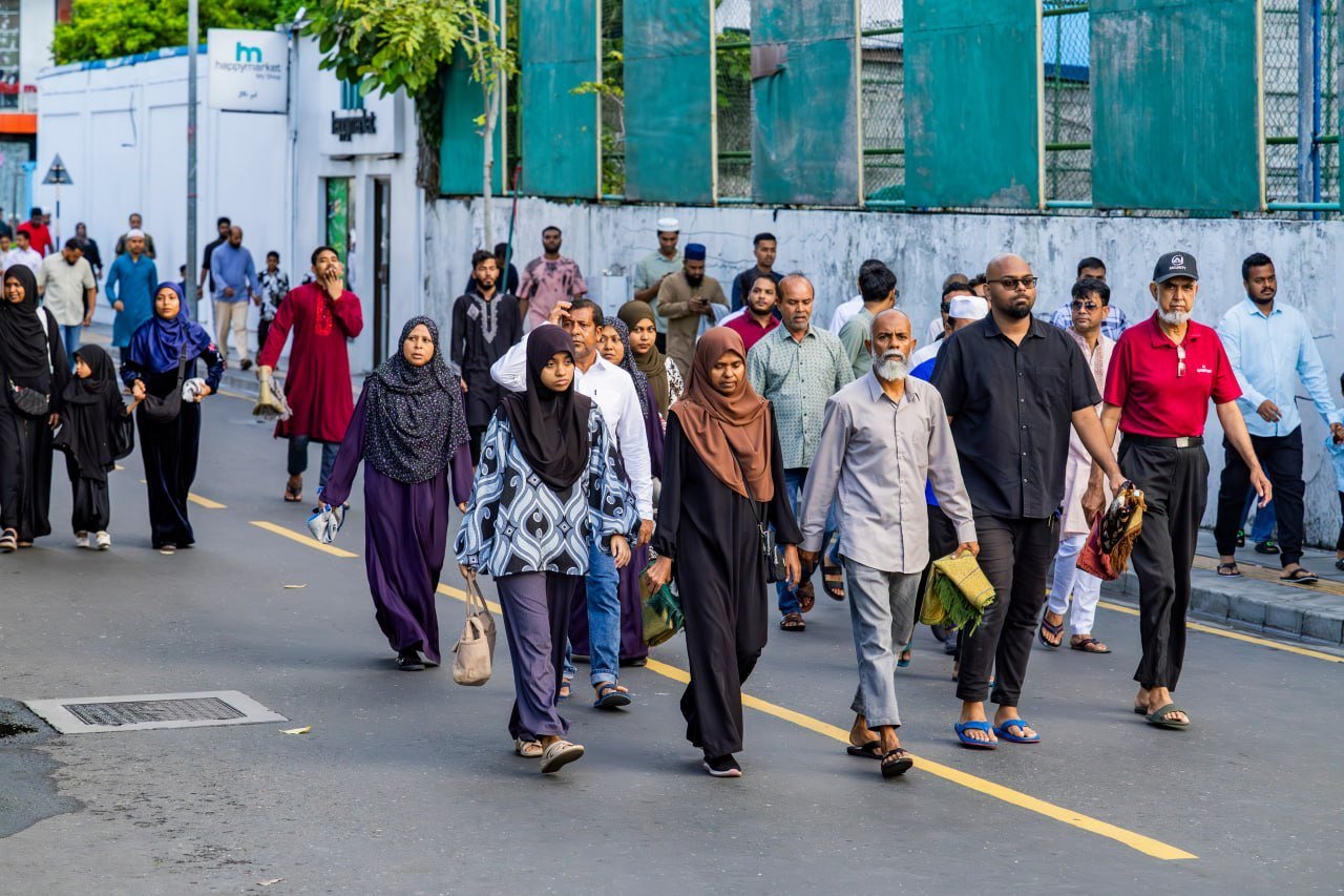 މާލޭގައި ކުރި އީދު ނަމާދުގެ ބޮޑު ޖަމާއަތް