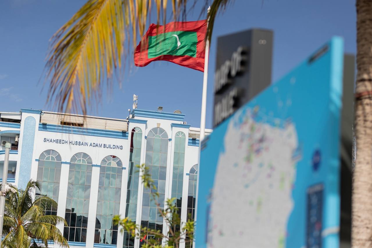 Kudakudhin thakehge medhugai maaraamaaree eh hingai eh kujjaku hayyaru koffi