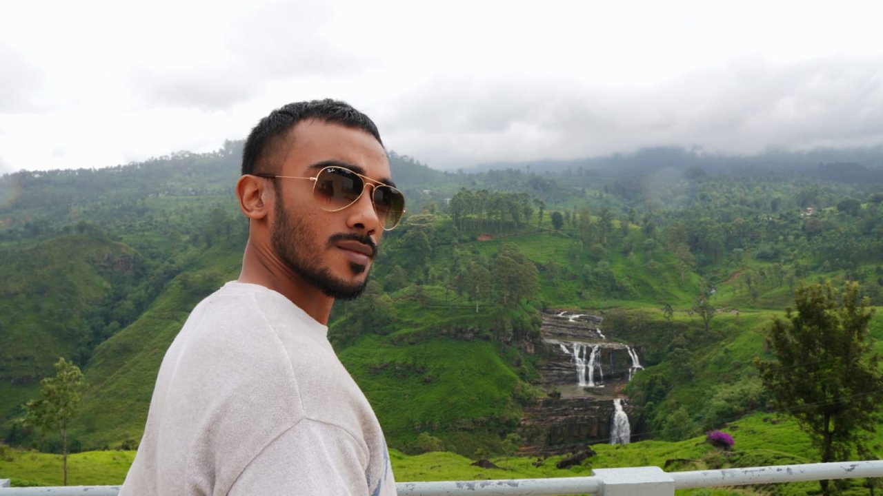 PEOPLE: Instructor Aihamge naseyhathakee 