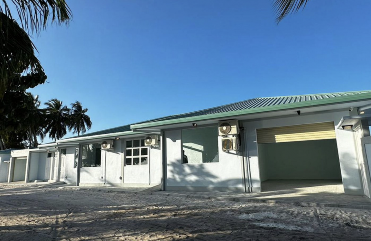 Hoarafushi kudakudhin ge marukazuge kudhin thakeh meehakah aniyaakuri massala balanee