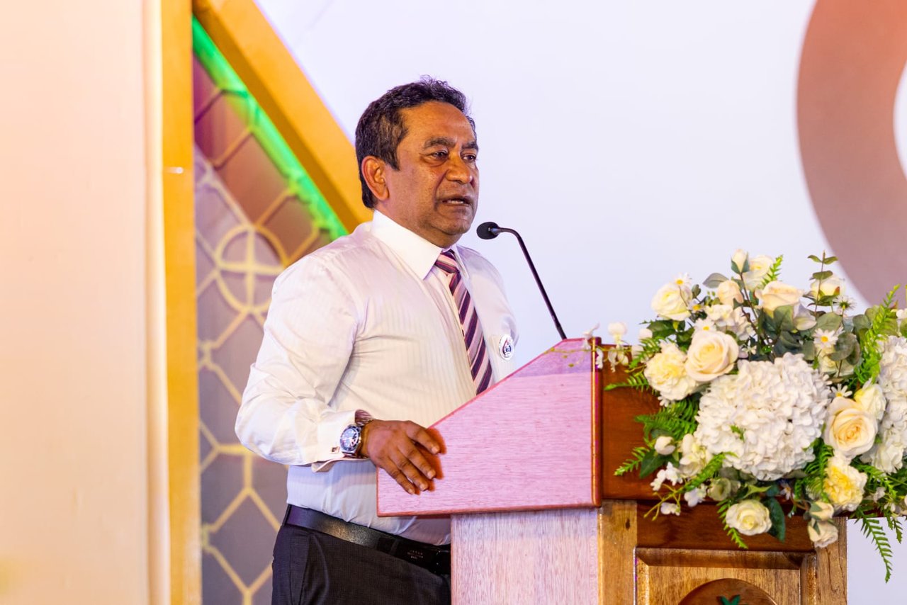 Thinadhoo - kaadedhdhoo bridge in fathuruverikamah huraselheyne: Yameen