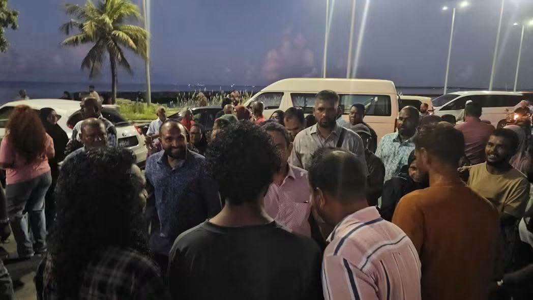 އައްޑޫން ރައީސް ޔާމީނަށް މާމަލުން މަރުހަބާ