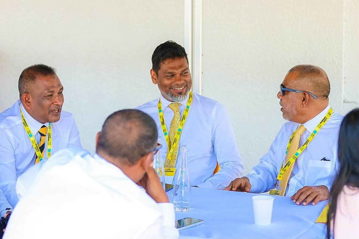 އެމްޑީޕީގެ ކޮންގްރެސްގެ މަޝްވަރާތައް