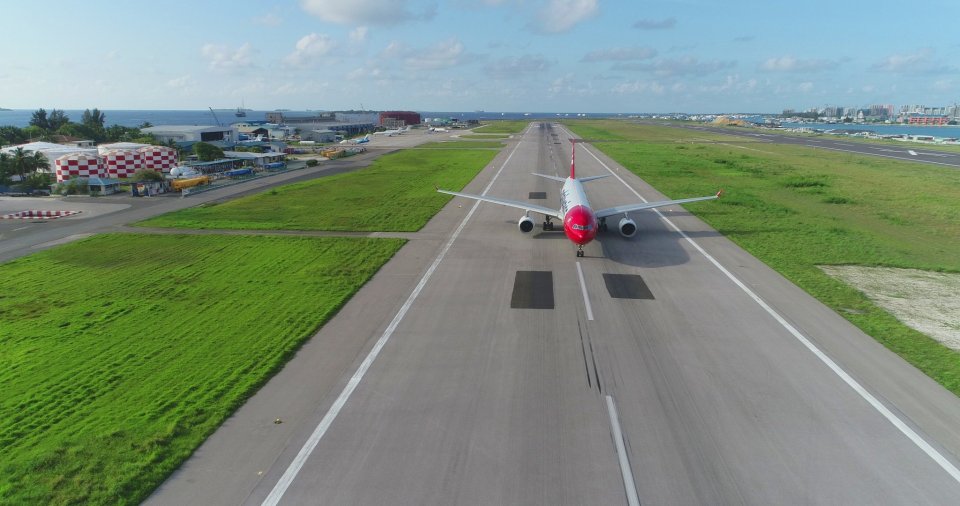 Border hulhuvifahun emme gina flight movements iyye