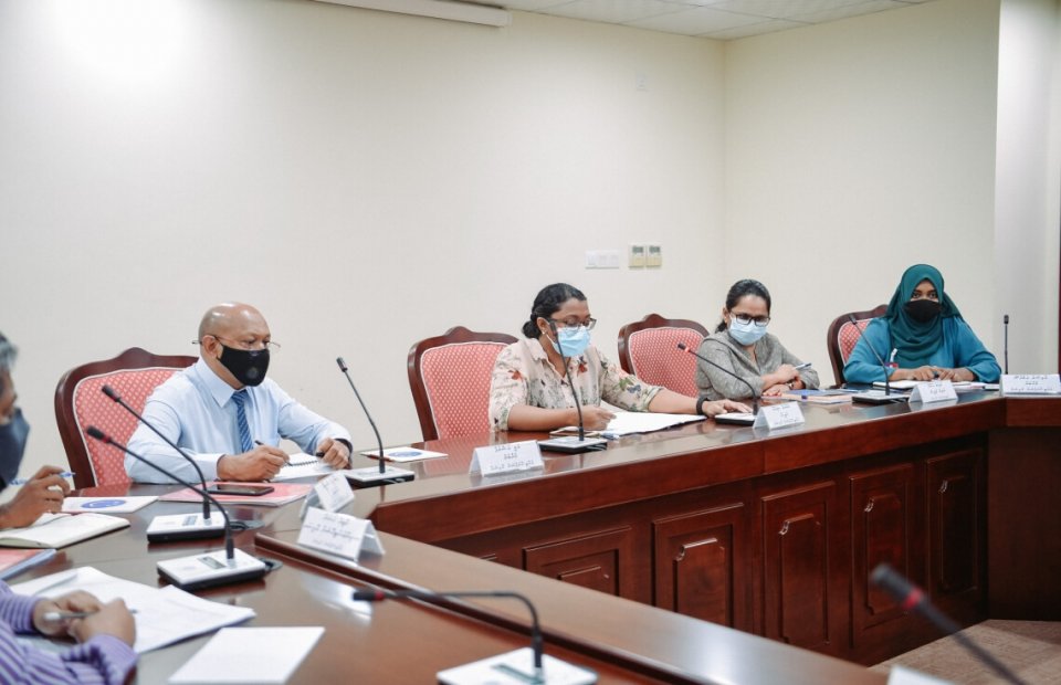 ACC ge membarun vaki kuran committee in faaheh nuvi