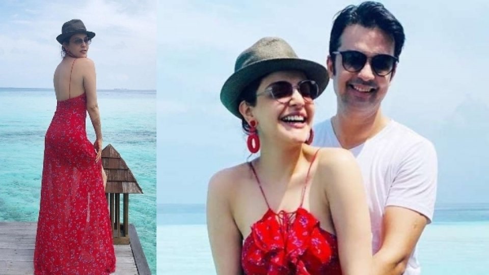 Kajal Aggarwal ge honeymoon photo thah nubalaa dhookohlevey vareh noon 