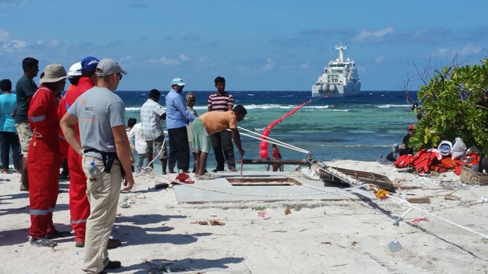 Internet khidumai dheyn sarukaaraai Reliance Jio aa gulhigen submarine cable eh alhanee