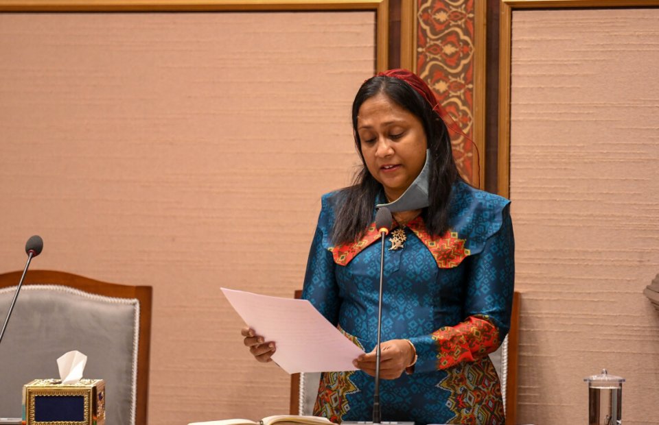 Minister Zaha ge ithubaaru neiy kamuge massalaige notice fonuvaifi