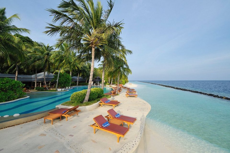 Gavaidhaa khilaafah veli nagaigen Royal Island Resort joorimanaa koffi