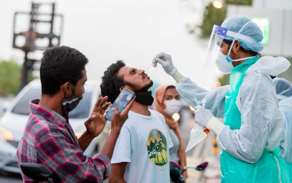 Mulhi raajje in miadhu 121 meehun positive vejje, Male' in 102 meehun