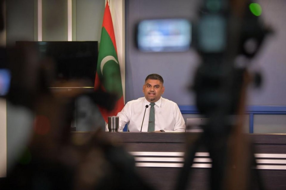 Gaumu tharahgee kuran raees solih ah 10 aharu dheyn jehey: Mabrook 