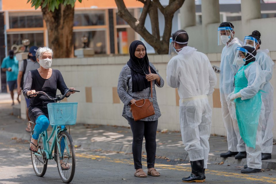 Miadhu 112 meehaku positive, mihaathanah 38،591 meehun vaccine jahaifi