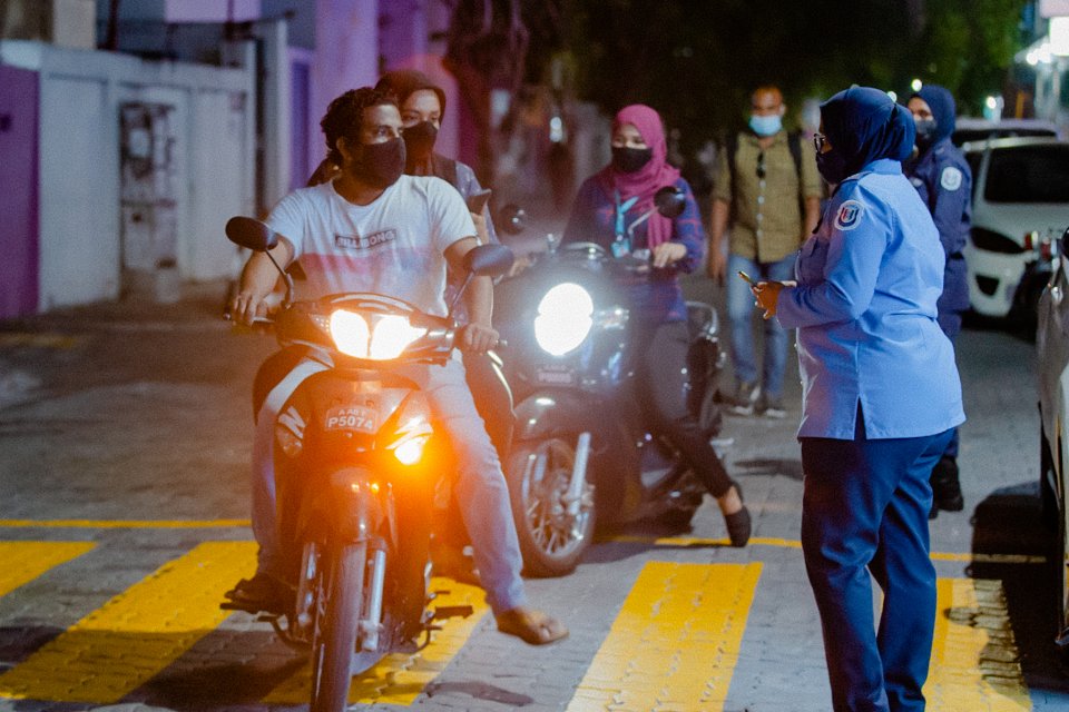 55 Meehun covid ah positive vi dhuvaheh, male in 25 meehun