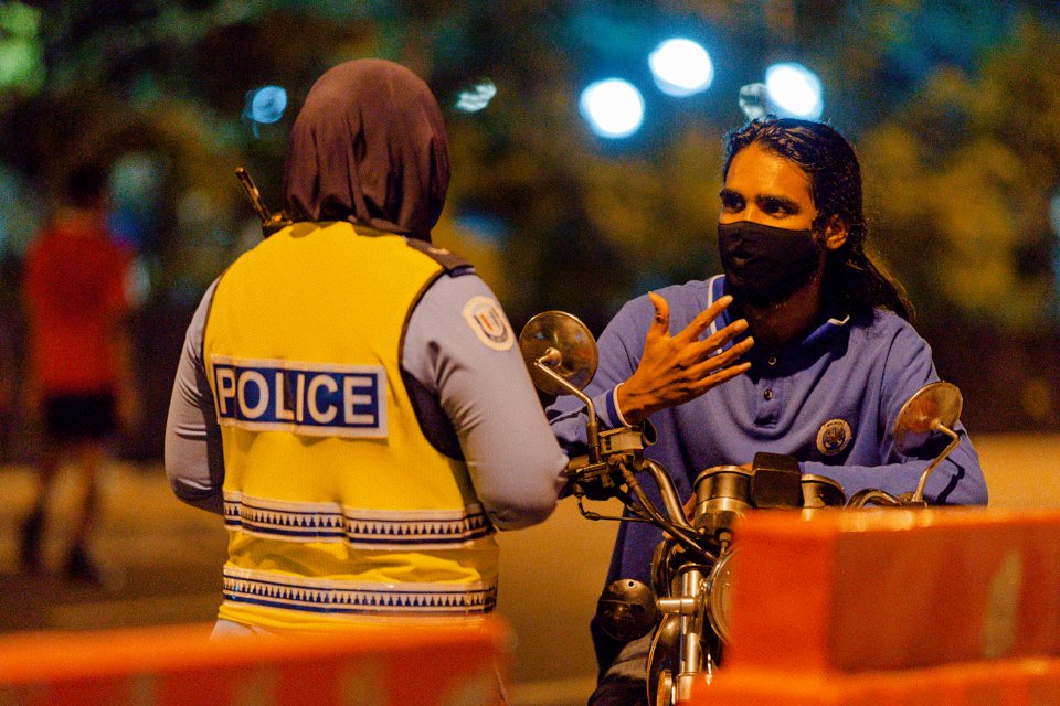 Aa fiyavalhu thakaeku Male' aai Hulhumale aa dhemedhu dhathuru kurun manaa koffi