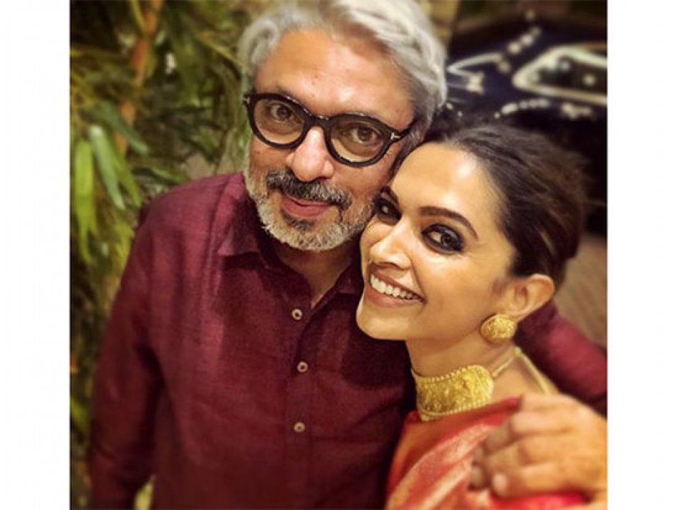 Deepika aai Sanjay Leela Bansali ge medhugai hamanujehumeh?