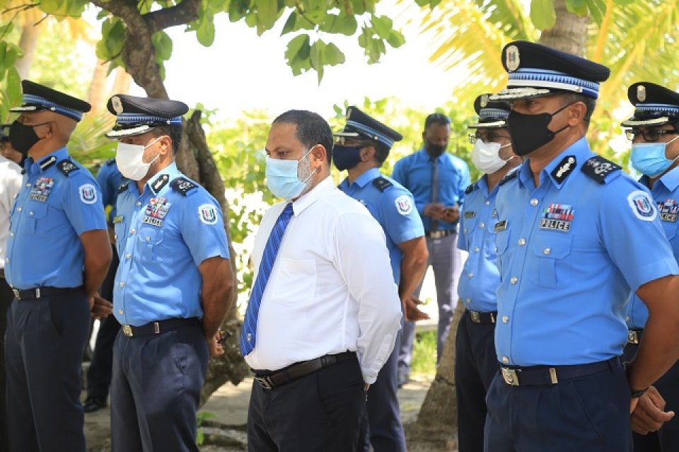 Fuluhunge isthiunaaf committee ekulavaalafi