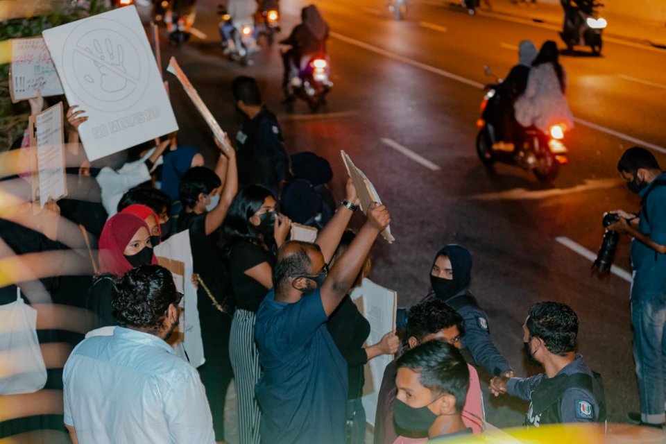 Midhiya mahu ginaee kudakudhinnah libey aniyaage massala thah: Gender