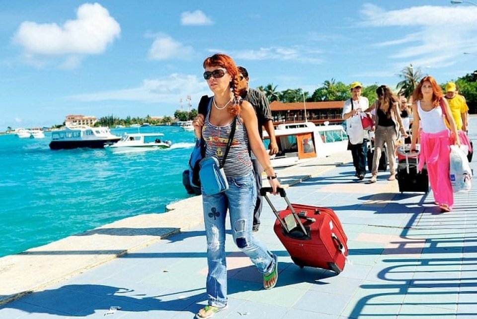 Raajje ah Tourist anna adhadhu dhavejje