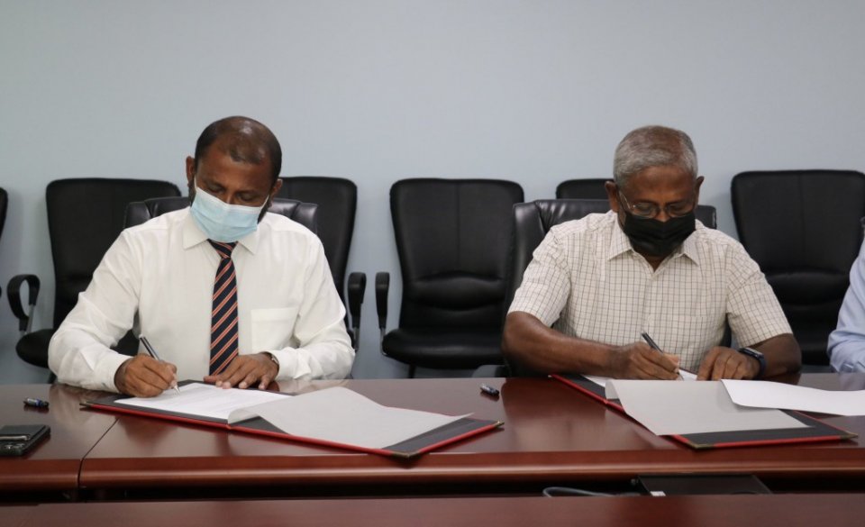 Face 2 gai ithuru school eh alhan havaalu koffi