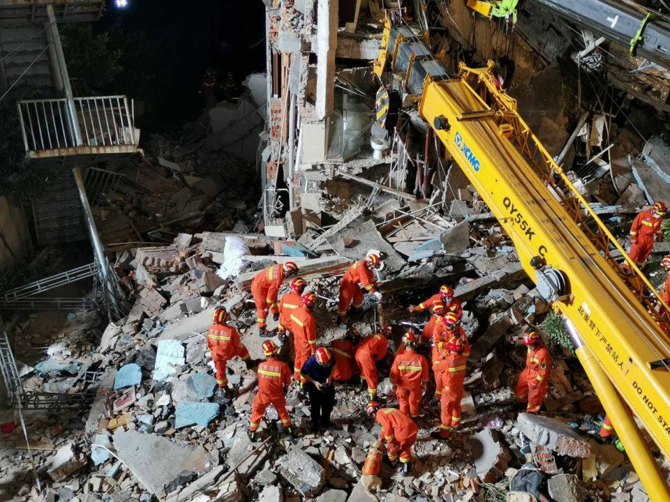 China gai vehtunu hotel ehge dhashuve 8 meehaku maruvejje