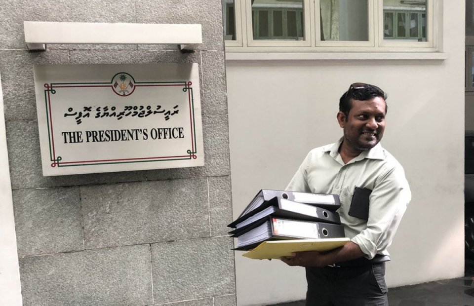 Hamala aa gulhigen Nasheed ge vakeelakah Kokko Naazim hamajassaifi