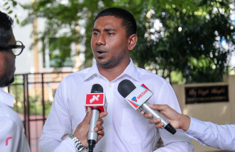 Mahloof ge shariah maadhamaa ah thaaval koffi