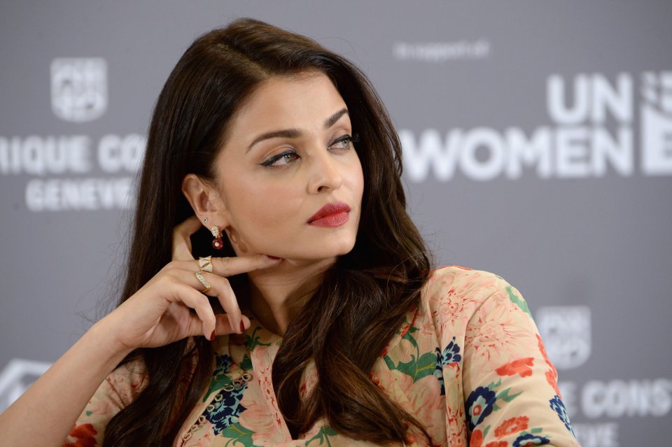 Aishwarya ah emme kamudha filmy tharinnakee koba?