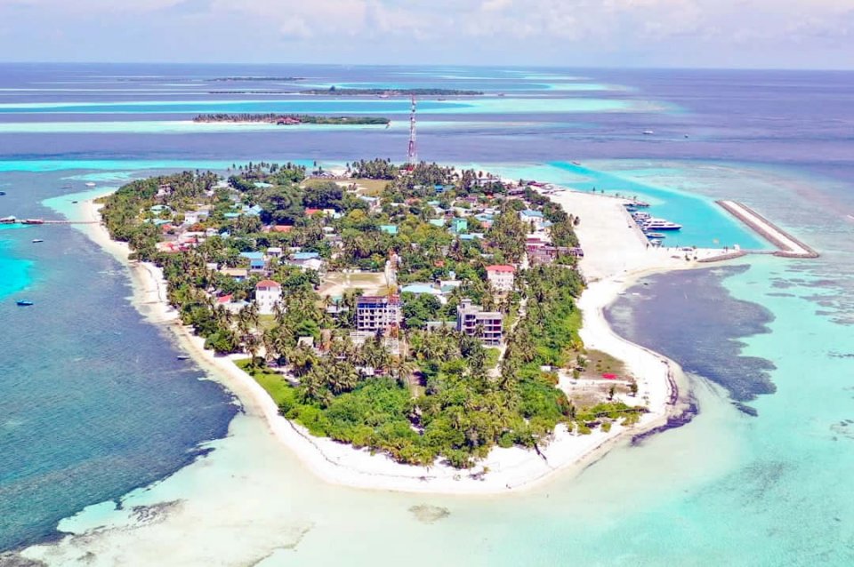 Dhangethin mahah nikui meehaku gelligen hoadhanee