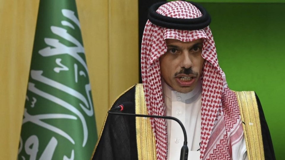 Irange amalu thakuge sababun sarahahdhee salaamathah nurahkaa eba oi: Saudi