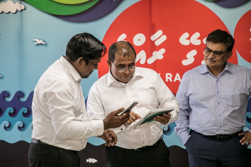 Ooredoo Calender in Raajjeyge kan'duge reethi dhirunthah Augmented reality in dhakkaidhenee