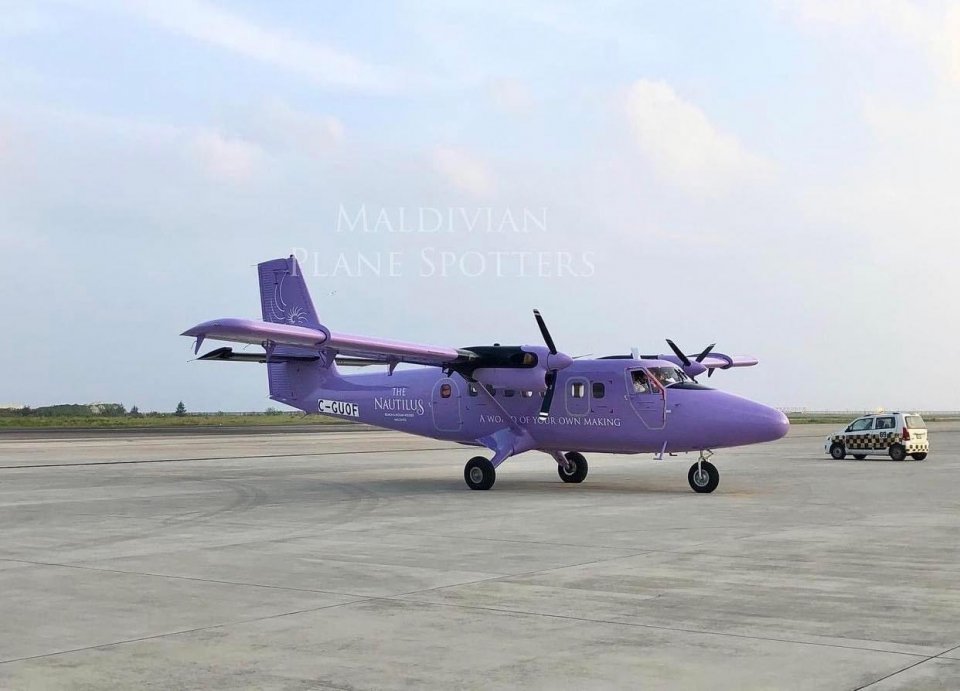 Nautilus in tourist in ufulan seaplaneh genesfi