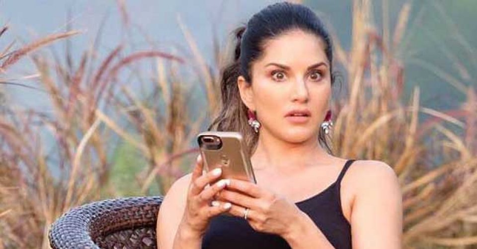 Sunny leone hayyarukurumah govaalaifi