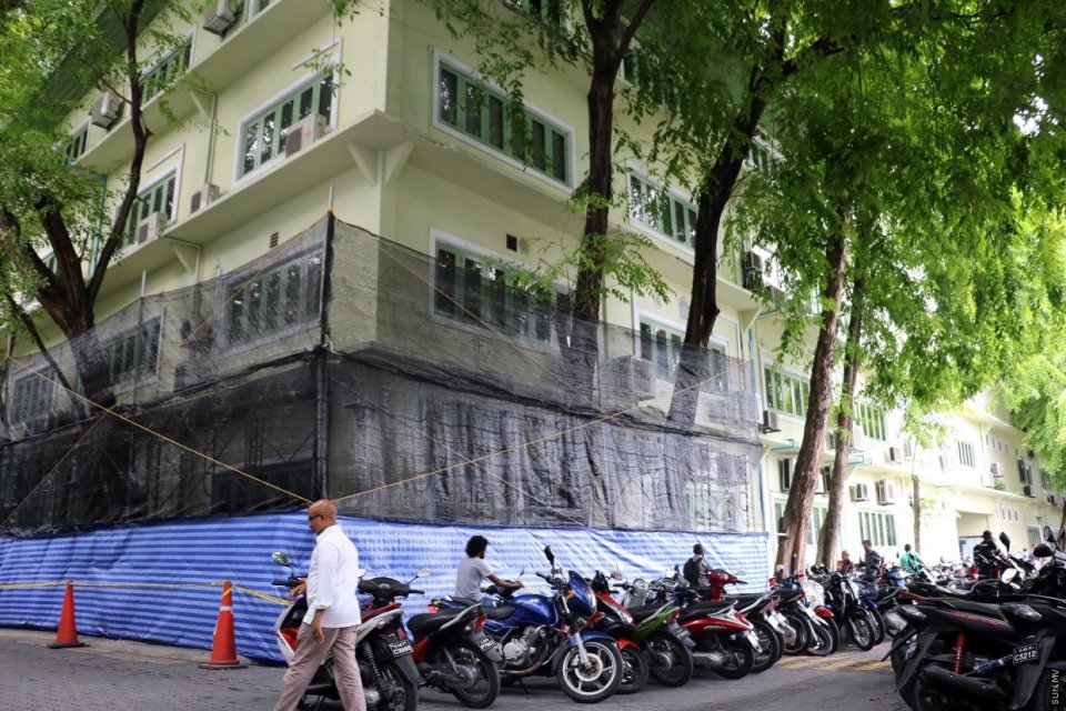 Huravee building thalhaalai park eh hadhan mashvaraa kuranee