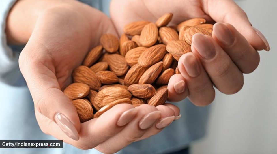 Hakuru bali hunnanama almonds keun gina kurey!