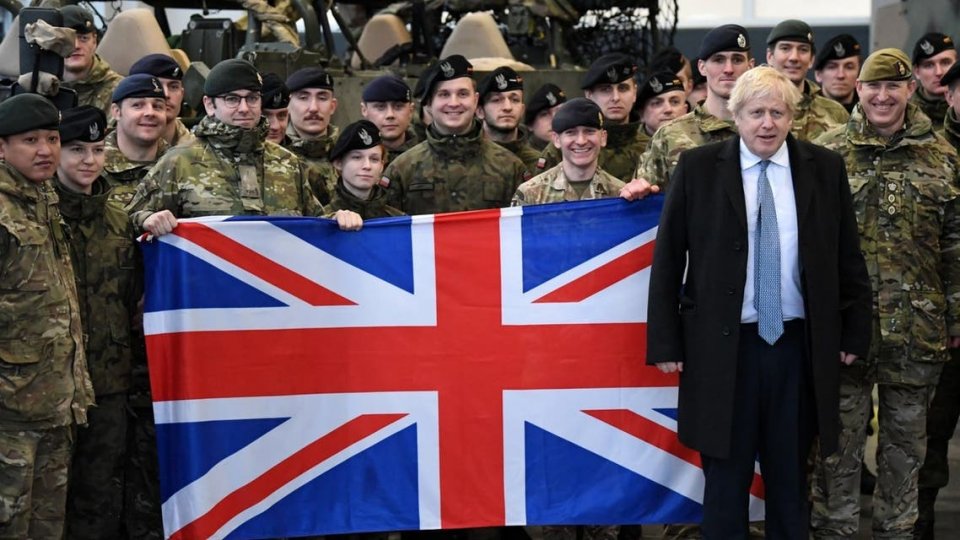 UK in Ukraine ah askaree ehee fonuvanee