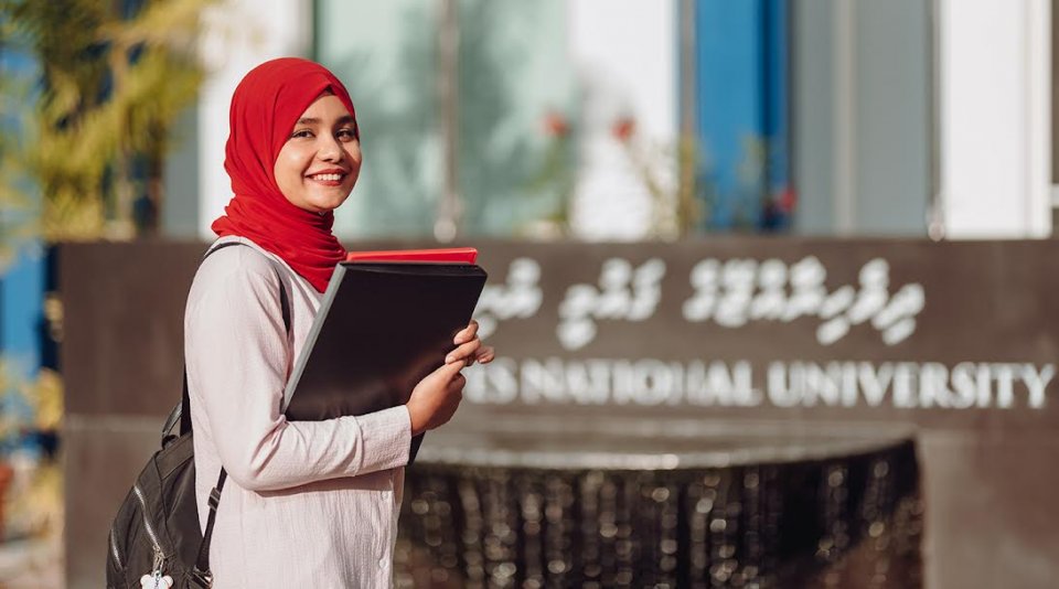 BML in scholarship ah edhi hushahelhumuge furusathu hulhuvaalaifi