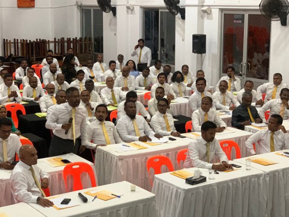 Fayyaz edhunu gothah MDP ge chairperson ge inthihaabu fass koffi