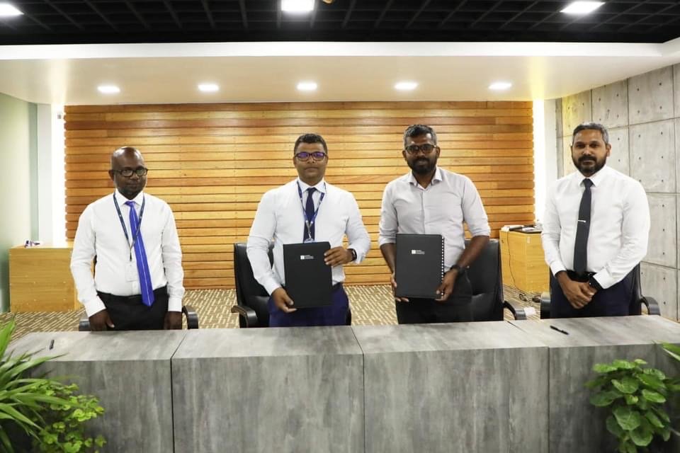 Hulhumale gai MPL ge container thah bahattan ithuru jaaga HDC in dheefi