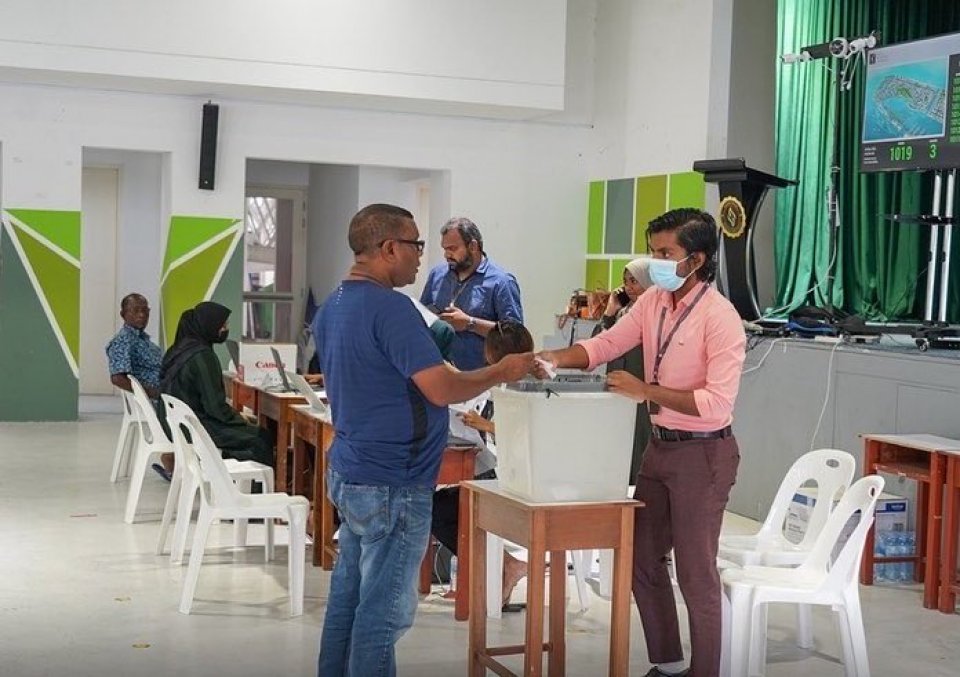 Hiya vaguthee market ge golhi 17 faraathakah havaalukoffi