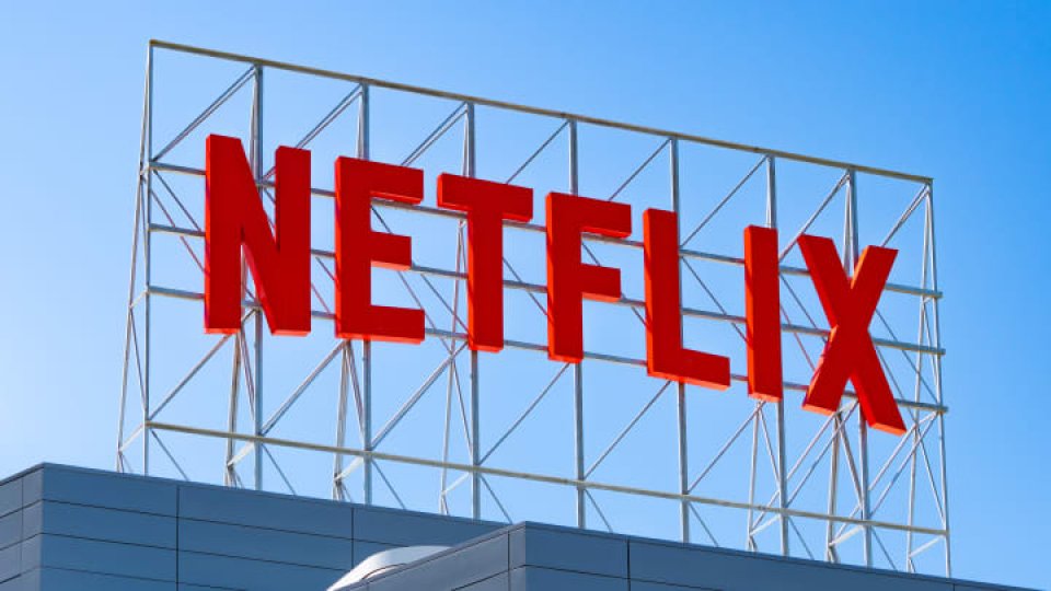 Aamdhanee dhashah dhiumaa gulhigen Netflix in muvazzafun mdhukuranee